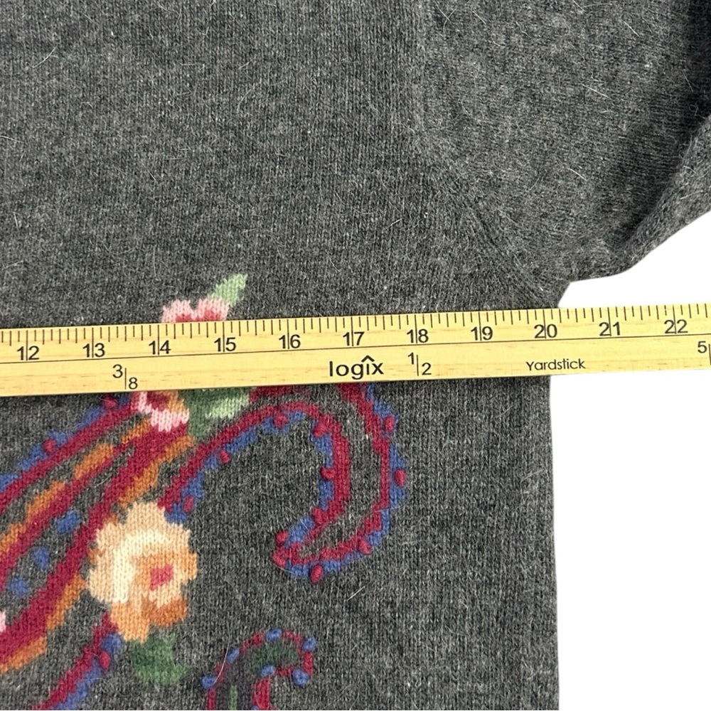 JH Collectibles Vintage Women’s Gray Floral‎ Wool Blend Sweater  Sz M - Picture 3 of 5